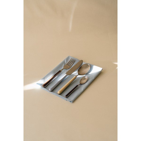 Hnědý/ve stříbrné barvě nerezový příbor 4 ks pro 1 osobu Noli – noo.ma-image-1