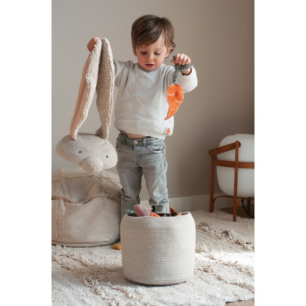 Krémový látkový dětský koš na hračky ø 25x30 cm Rita the Rabbit – Lorena Canals-image-1