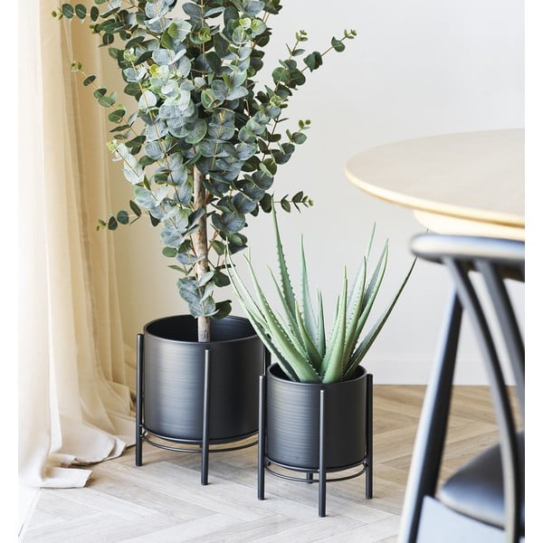 Kovové obaly na květináče v sadě 2 ks Svarta – House Nordic-image-1