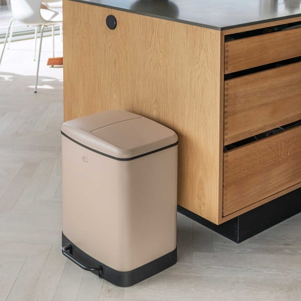 Béžový kovový pedálový odpadkový koš na tříděný odpad 24 l Wonda – Mette Ditmer Denmark-image-2
