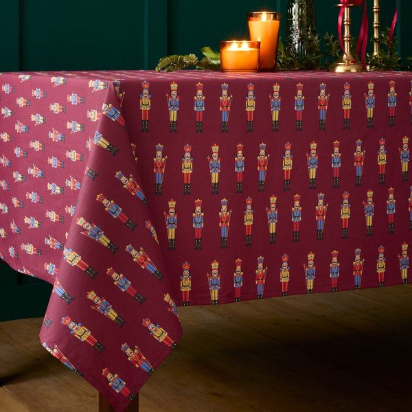 Bavlněný ubrus s vánočním motivem 178x137 cm Christmas Nutcracker – Catherine Lansfield-image-1