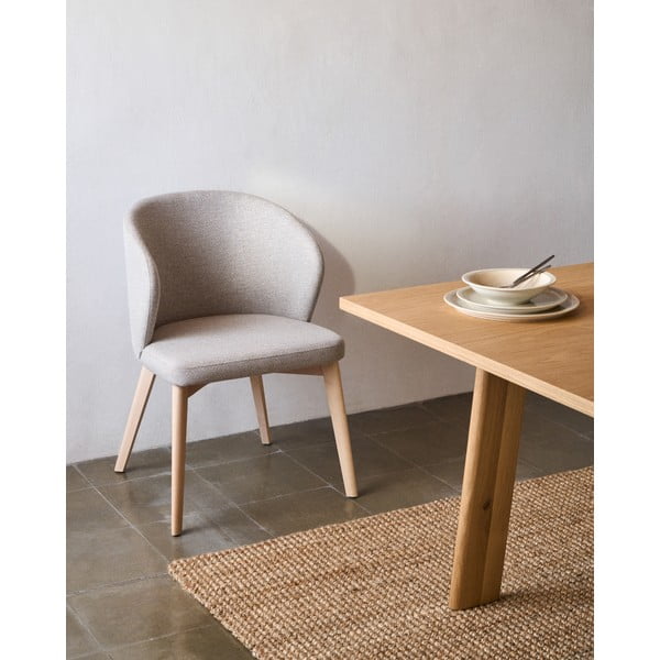 Béžové čalouněné jídelní křeslo Darice – Kave Home-image-1