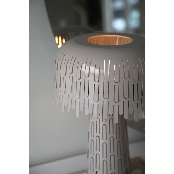 Šedobéžová stolní lampa s kovovým stínidlem (výška 38 cm) Verbera – Markslöjd-image-3