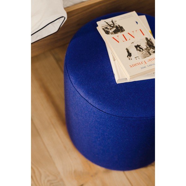 Modrý vlněný taburet Folk – noo.ma-image-2