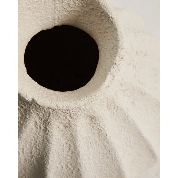 Krémová ručně vyrobená/vysoká váza z papírmaše (výška 46,5 cm) Arquena – Kave Home-image-2