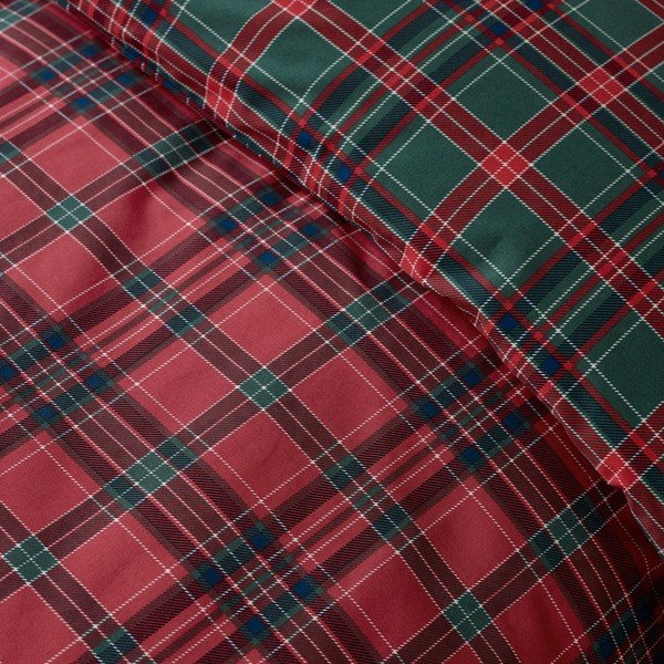 Červené/tmavě zelené povlečení na dvoulůžko 230x220 cm Tartan Check – Catherine Lansfield-image-2