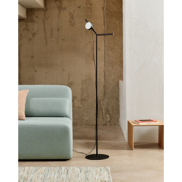 Černá LED stmívatelná stojací lampa (výška 160 cm) Orey – Kave Home-image-2