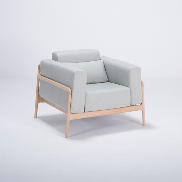 Křeslo s konstrukcí z dubového dřeva s modrošedým textilním sedákem Gazzda Fawn-image-2