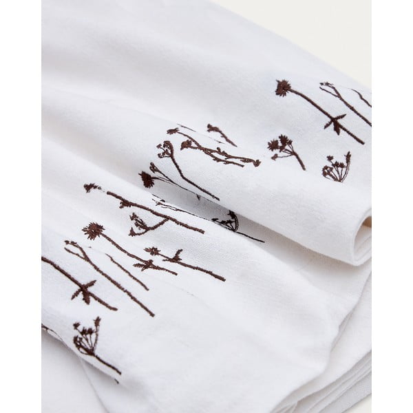 Ubrus s příměsí lnu 150x250 cm Mada – Kave Home-image-2