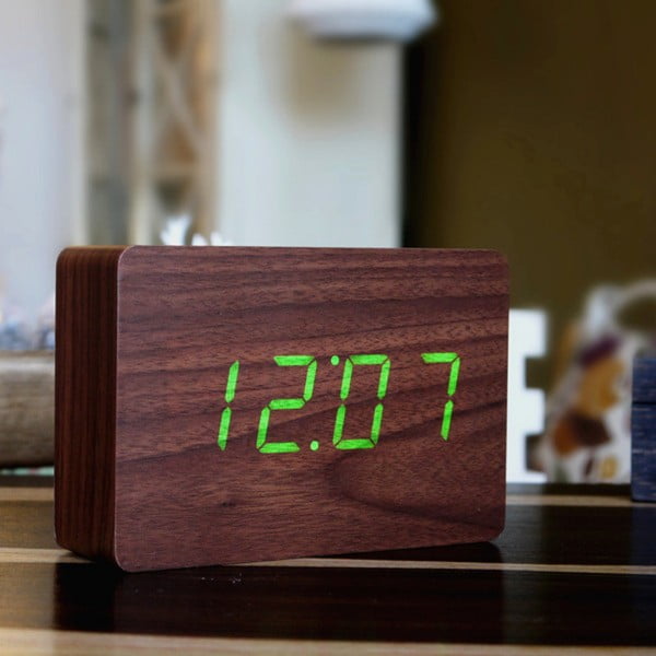 Tmavě hnědý budík se zeleným LED displejem Gingko Brick Click Clock-image-1