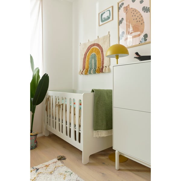 Bílá variabilní dětská postýlka Pinio Moon, 70 x 140 cm-image-1