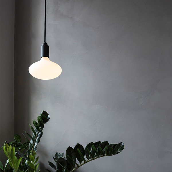 Teplá LED stmívatelná žárovka E27, 6 W Oval – tala-image-1