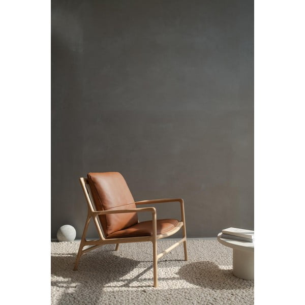 Kožené křeslo v hnědo-přírodní barvě Dedo – Gazzda-image-1