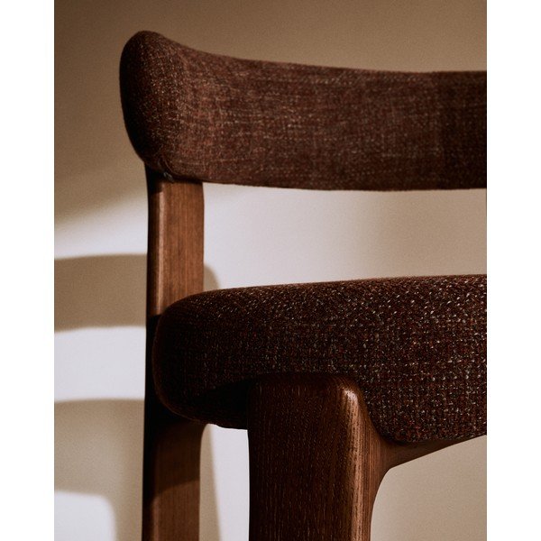 Hnědá/v tmavě přírodní barvě barová židle z jasanového dřeva (výška sedáku 65 cm) Granite – Kave Home-image-3