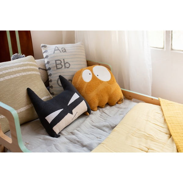 Dětský polštářek BatBoy – Lorena Canals-image-1