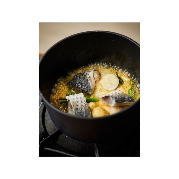 Litinový hrnec s pokličkou – Holm-image-2