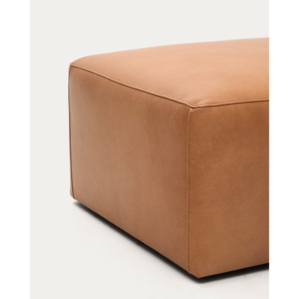 Hnědá kožená podnožka Blok – Kave Home-image-1