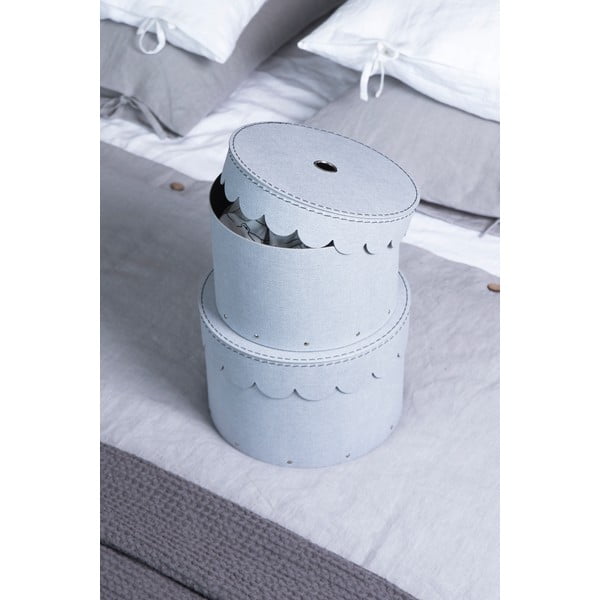 Světle šedé kartonové úložné boxy s víkem v sadě 2 ks ø 26x17,5 cm Wilma – Bigso Box of Sweden-image-1