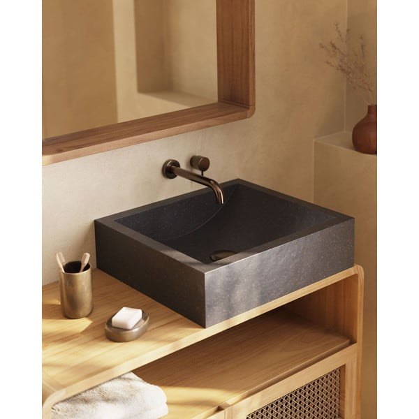 Černé umyvadlo z terrazzo Kave Home Sunday, 40 x 45 cm-image-4