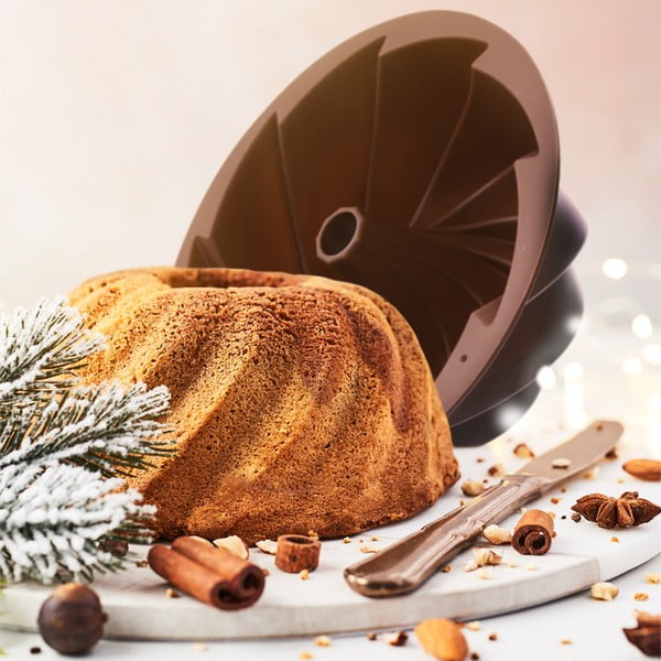 Hnědá silikonová forma na bábovku Orion Flower, ø 23,5 cm-image-3