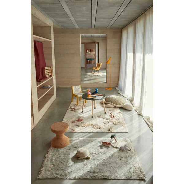 Bavlněný dětský hrací koberec v mentolové barvě 90x130 cm Waves – Lorena Canals-image-1