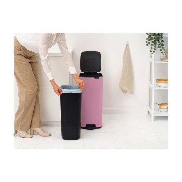 Růžový nášlapný ocelový odpadkový koš 30 l Bo – Brabantia-image-3