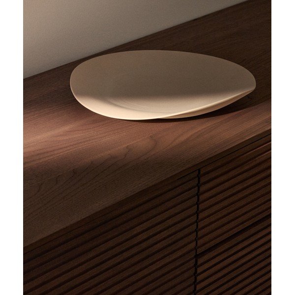 Keramický dekorační tác ø 30 cm Ebenor – Kave Home-image-2
