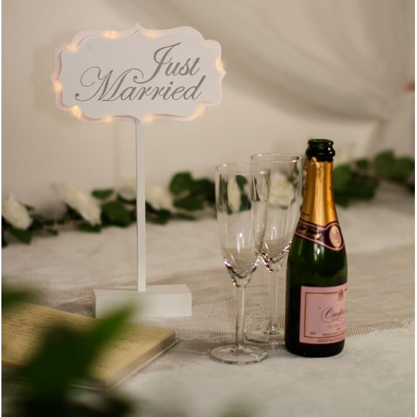 Svatební dekorace na stůl s LED světly Married