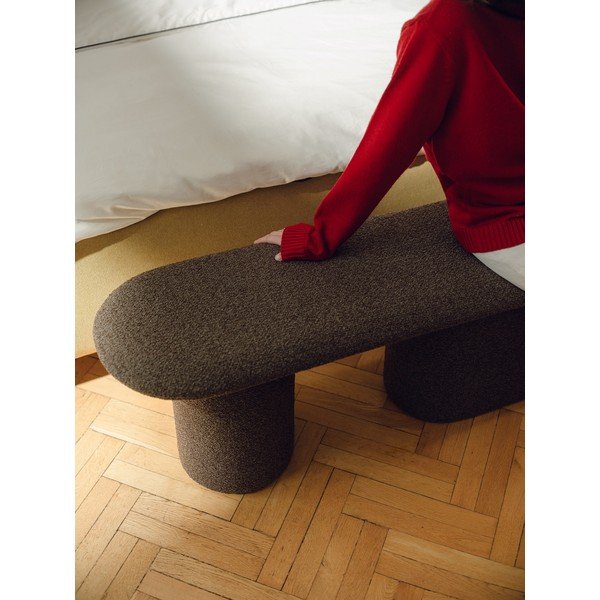 Hnědá polstrovaná lavice z textilie bouclé Rull – noo.ma-image-1