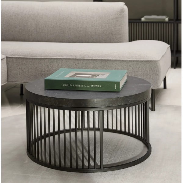 Černý kulatý konferenční stolek s deskou v dekoru mramoru ø 65 cm Strington – Actona-image-1