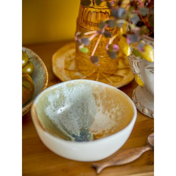 Krémové misky v sadě 4 ks z kameniny 525 ml Lacey – Bloomingville-image-1