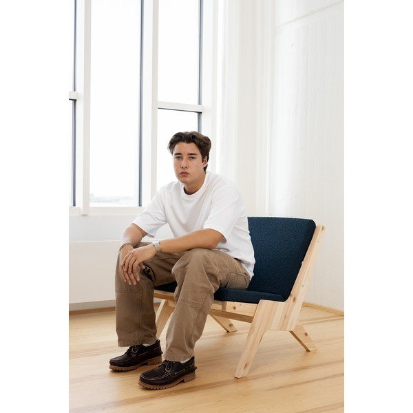 Tmavě modré křeslo Sway – Karup Design-image-1