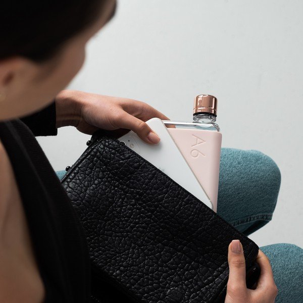 Růžové silikonové pouzdro na placatku Memobottle A6 Sleeve-image-3