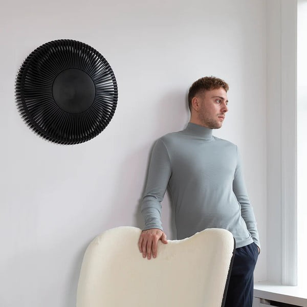 Černé stropní svítidlo z dubového dřeva s dřevěným stínidlem ø 35 cm Clava Up – UMAGE-image-1