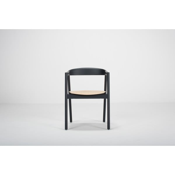 Černá jídelní židle z dubového dřeva Gazzda Muna-image-3