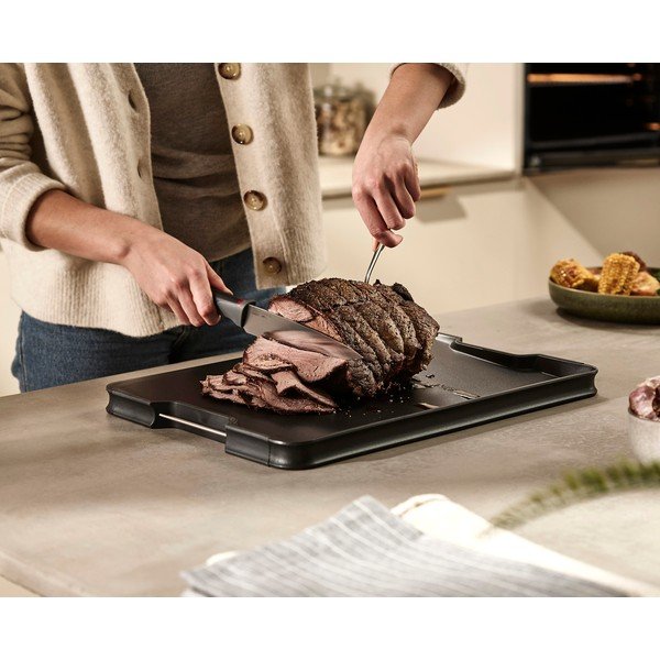 Plastové prkénko 41 x 29 cm Cut&Carve – Joseph Joseph-image-1