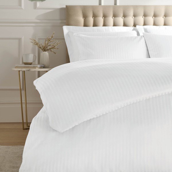 Bílé damaškové povlečení na dvoulůžko/prodloužené 230x220 cm Satin Stripe – Catherine Lansfield-image-2