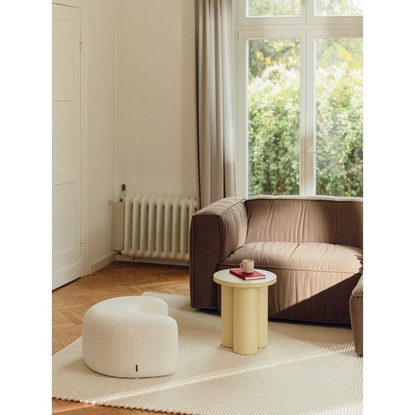 Žlutá stolička Oly – noo.ma-image-2