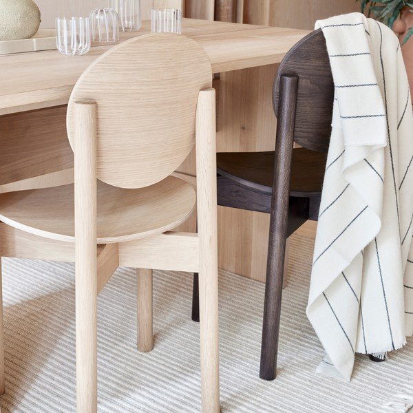 Jídelní židle z jasanového dřeva ve světle přírodní barvě Oy – OYOY Living Design-image-1