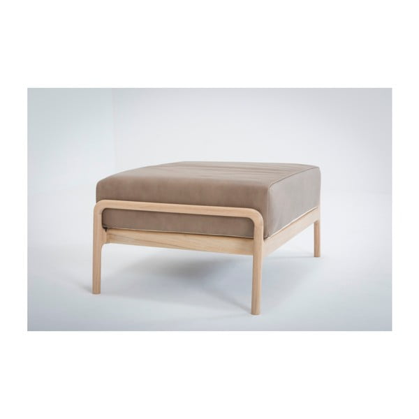 Světle hnědá podnožka z buvolí kůže s konstrukcí z masivního dubového dřeva Gazzda Fawn-image-1