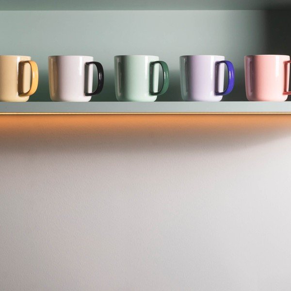 Fialový hrnek z kostního porcelánu 370 ml Mae – ONA-image-3