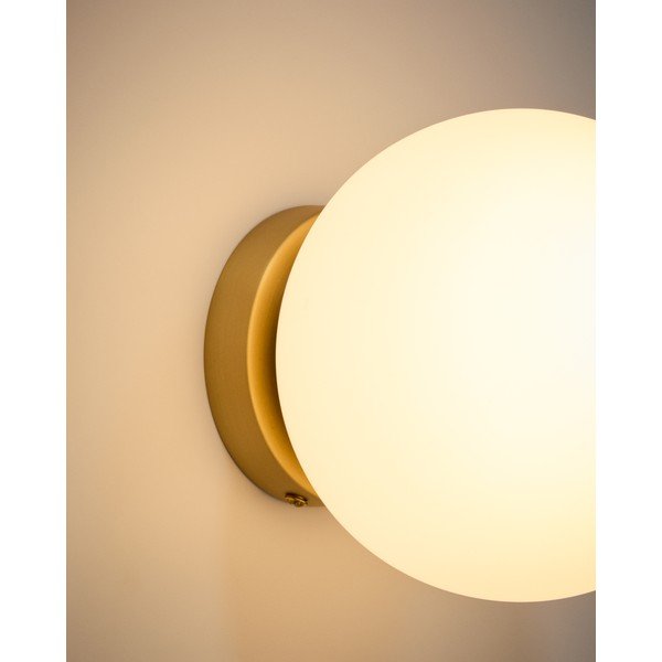 Bílé/ve zlaté barvě nástěnné svítidlo ø 15 cm Brisia – Kave Home-image-2