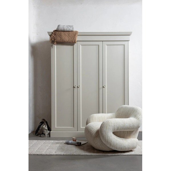 Šedobéžová šatní skříň z borovicového dřeva 171x212x63 cm Olivia – WOOOD-image-1