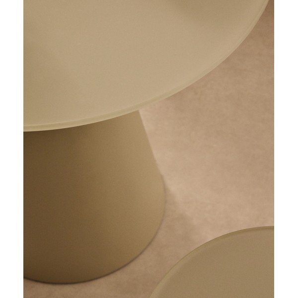 Kulatý odkládací stolek se skleněnou deskou ø 50 cm Wilshire – Kave Home-image-2