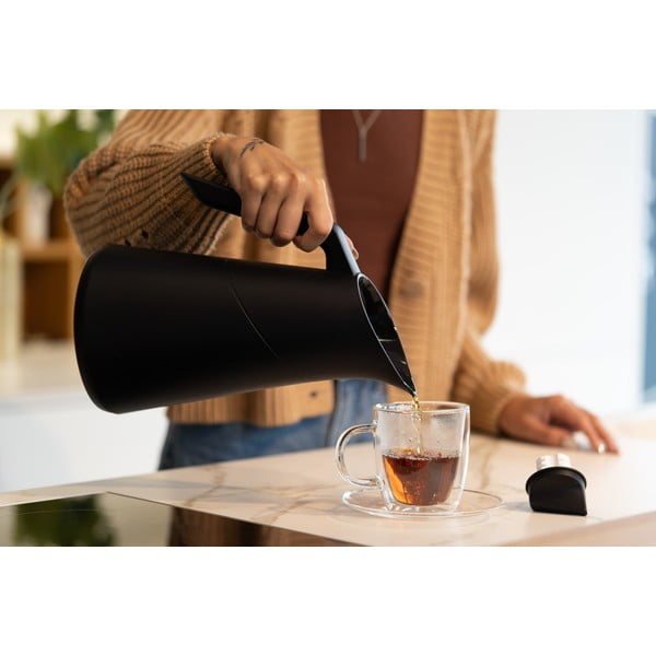 Černá termoska 1 l Soho – Vialli Design-image-4