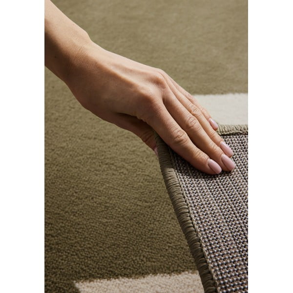 Khaki dětský koberec 120x170 cm Lovely Leaves – Hanse Home-image-4