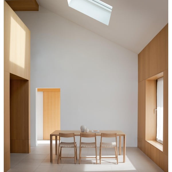 Jídelní stůl z dubového dřeva 90x200 cm Derven – Gazzda-image-2