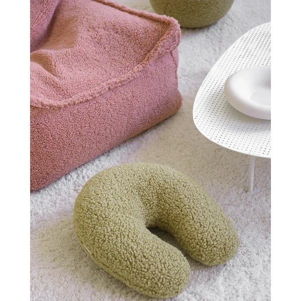 Zelený dětský pohovkový polštář z textilie bouclé U – Wigiwama-image-3