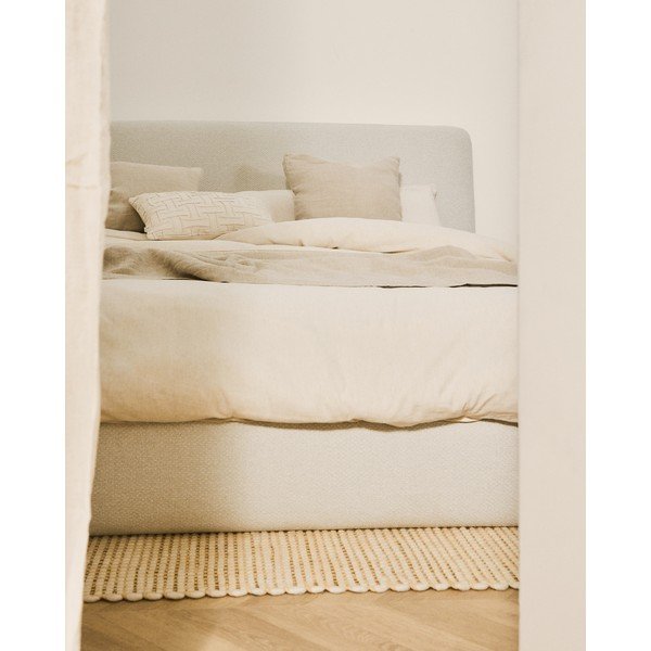 Béžová čalouněná dvoulůžková postel bez roštu 180x200 cm Martina – Kave Home-image-2