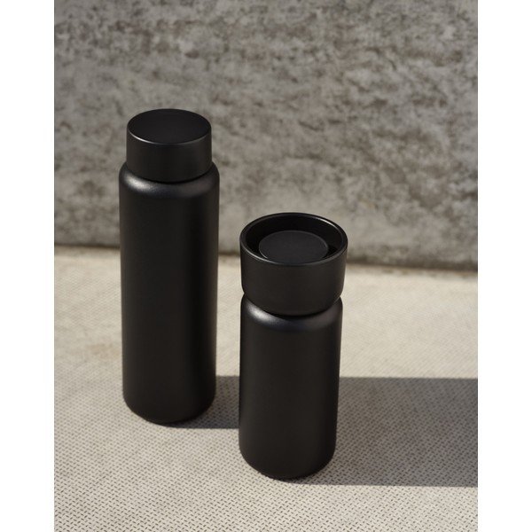 Černý termo hrnek z nerezové oceli 650 ml Singles – Zone-image-1